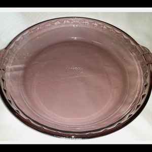 Vintage Pyrex Cranberry Pie Plate Dish